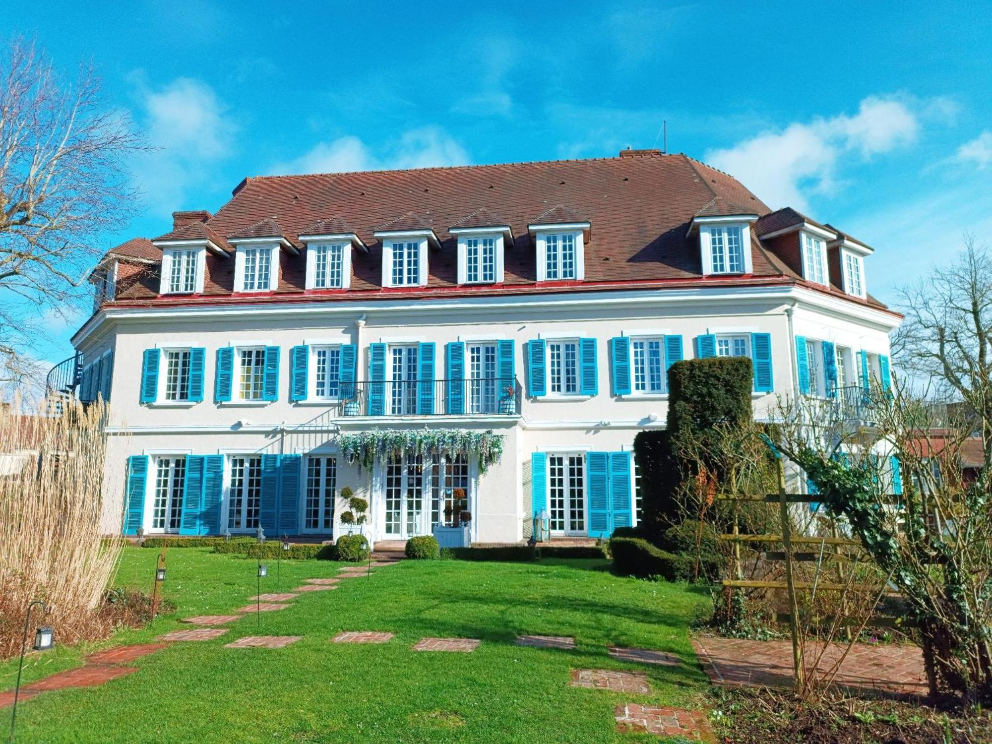 Chateau De Montreuil Montreuil  ภายนอก รูปภาพ